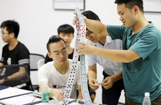 柏斯商劍鋒：工業(yè)設(shè)計無論美丑，都是為打造產(chǎn)品品牌